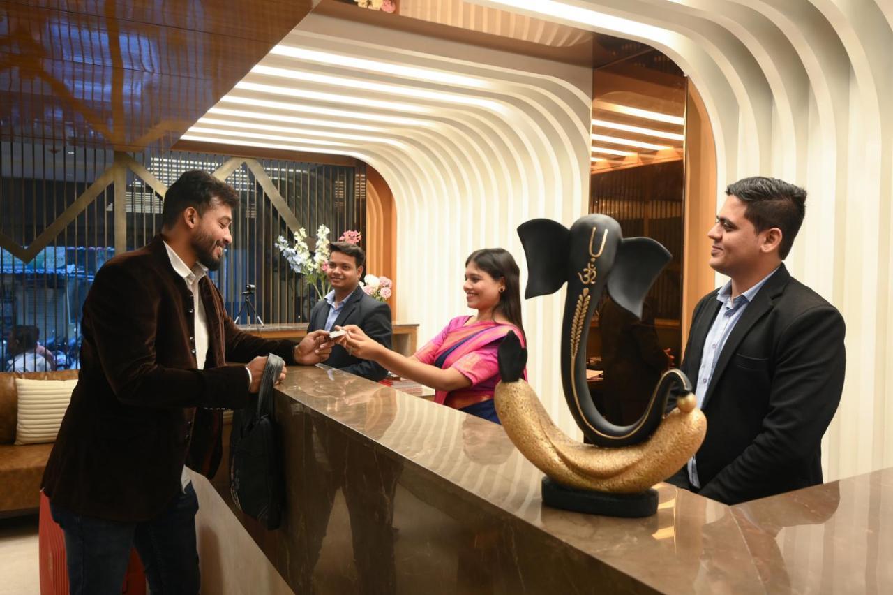 The Shivalik Hotel Bhubaneswar Bagian luar foto