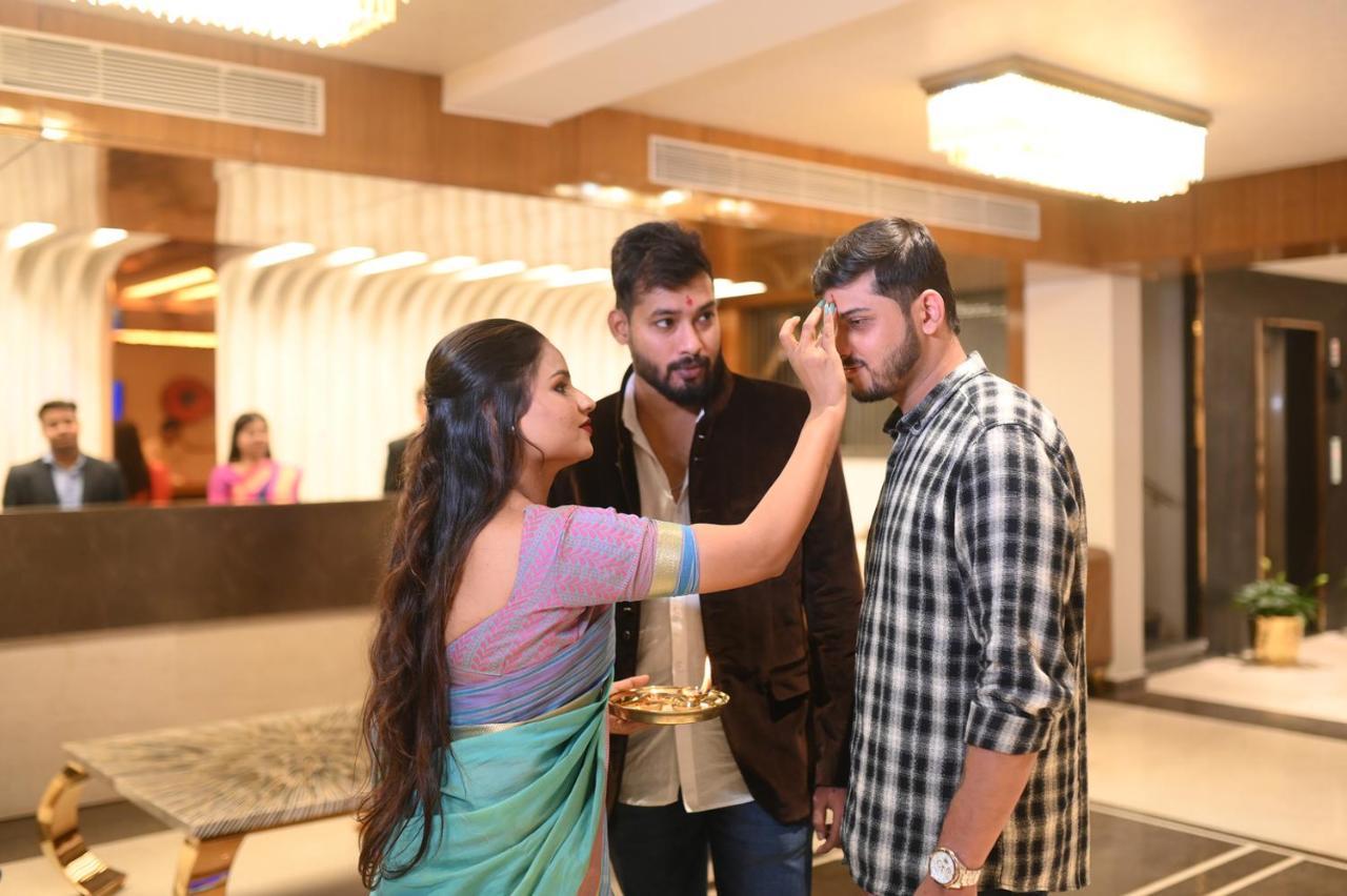 The Shivalik Hotel Bhubaneswar Bagian luar foto